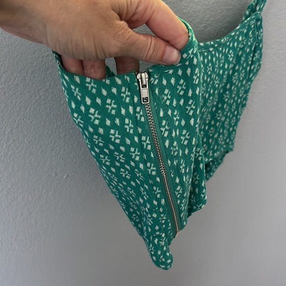 Twist top - Picture 3 of 3